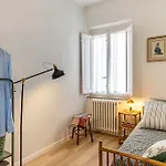 Lovely With Garden And Tank Pool Near The Apartamento