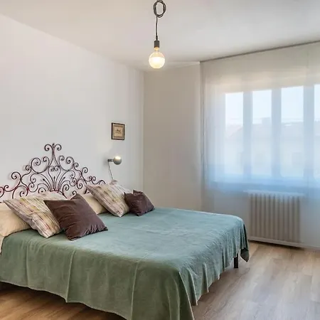 Appartamento Lovely With Garden And Tank Pool Near The Capannori